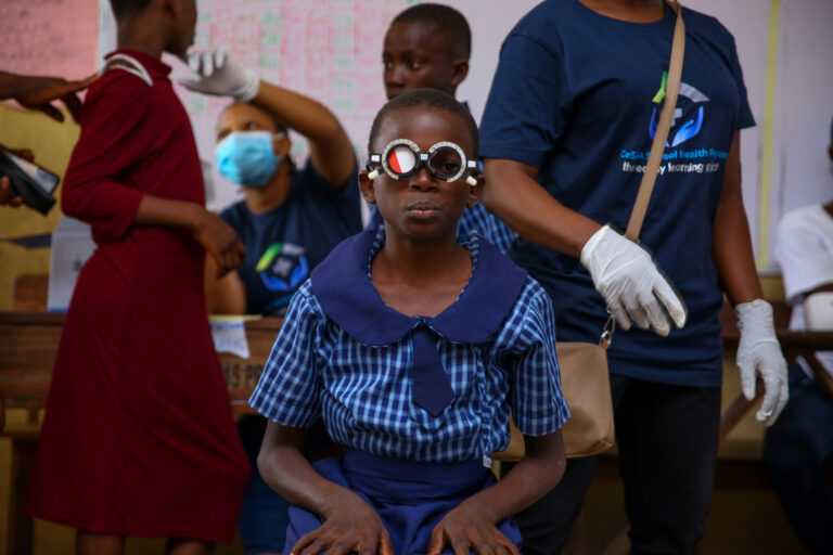 girl undergoing eye test